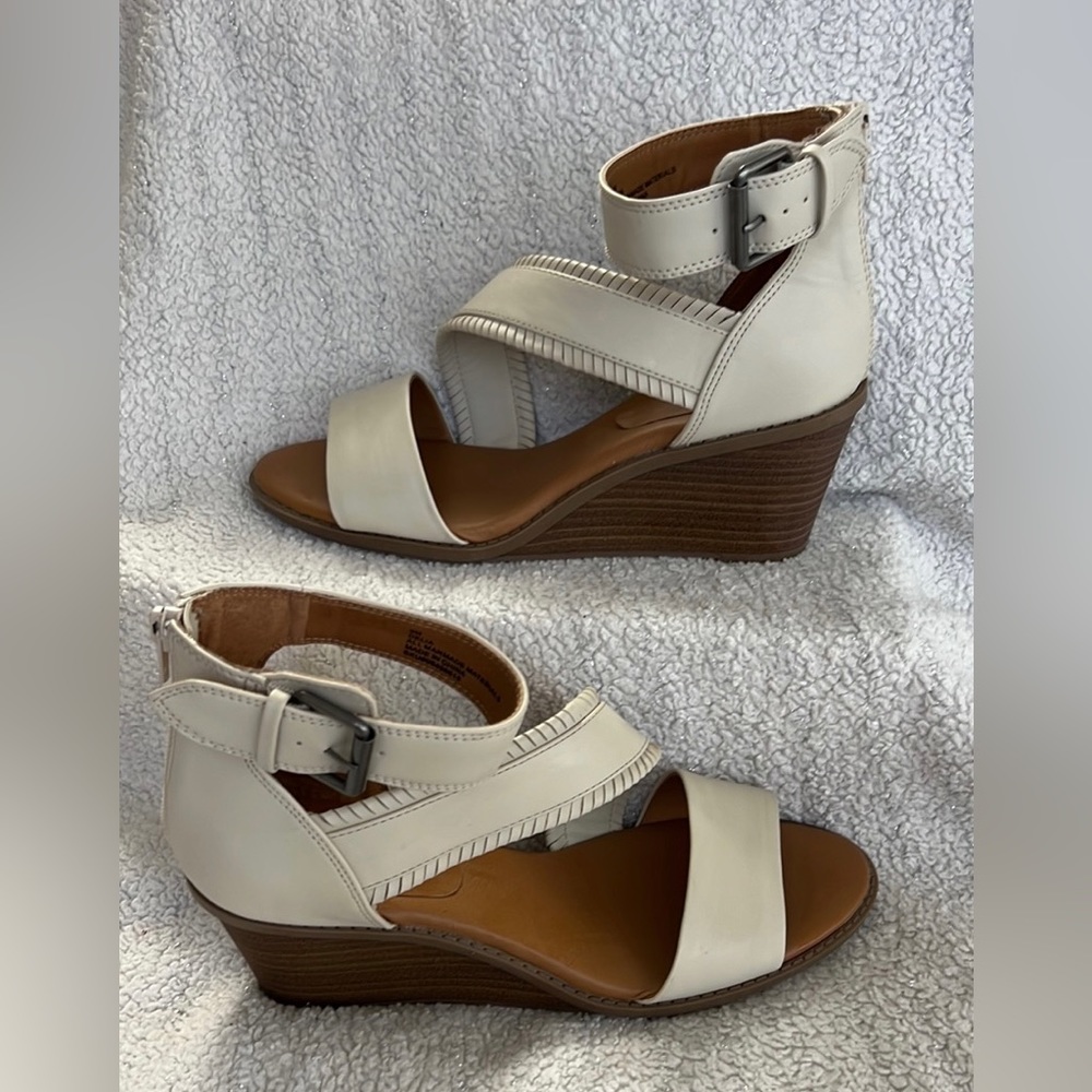 ✨Dolcetta Wedges✨🔥Host Pick🔥